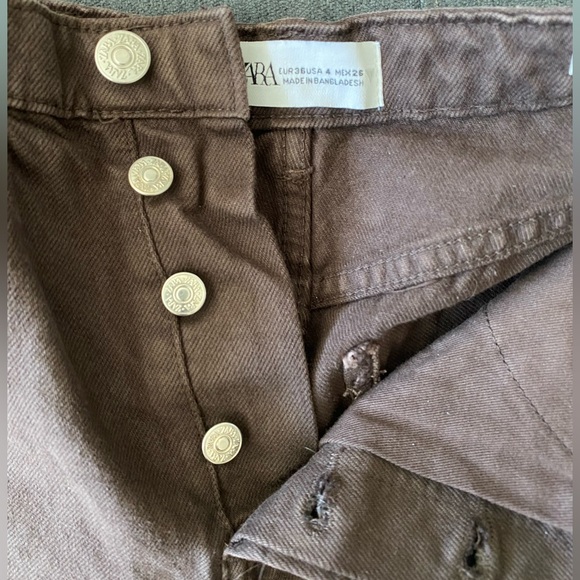 Zara high waisted brown jean shorts - Picture 4 of 5